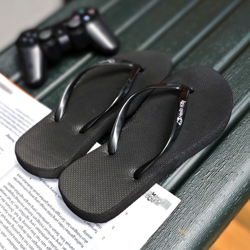 Sandal jepit wanita terbaru 2022 2023 sendal cewek murah kekinian warna hitam