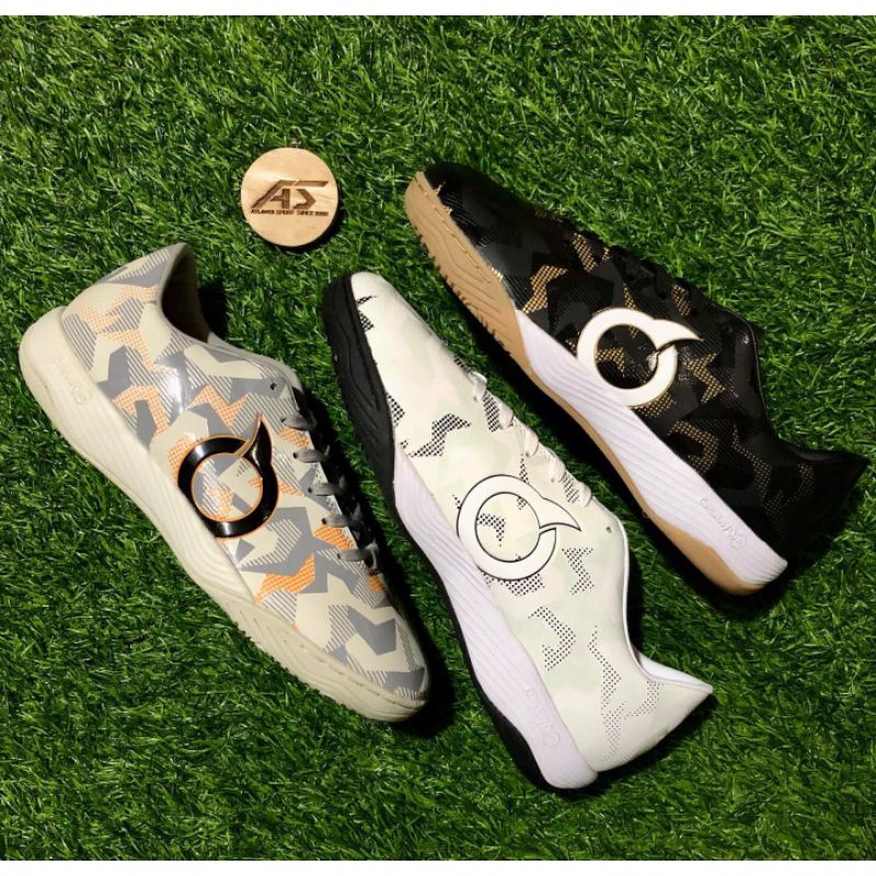 Sepatu Futsal Ortuseight Jogosala storm Breaker