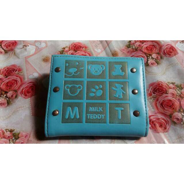 milk teddy wallet