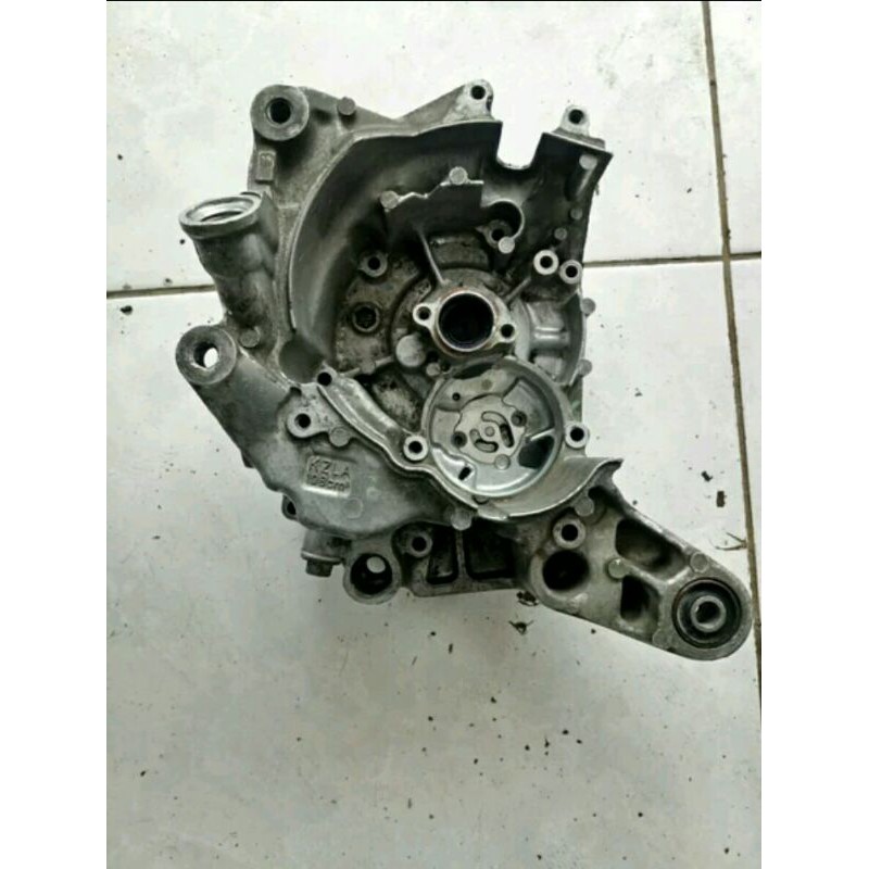 crankcase kalter kanan beat fi lama kalter oli kalter honda beat fi lama kzl