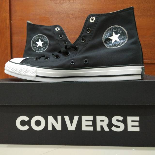converse ctas hi black white