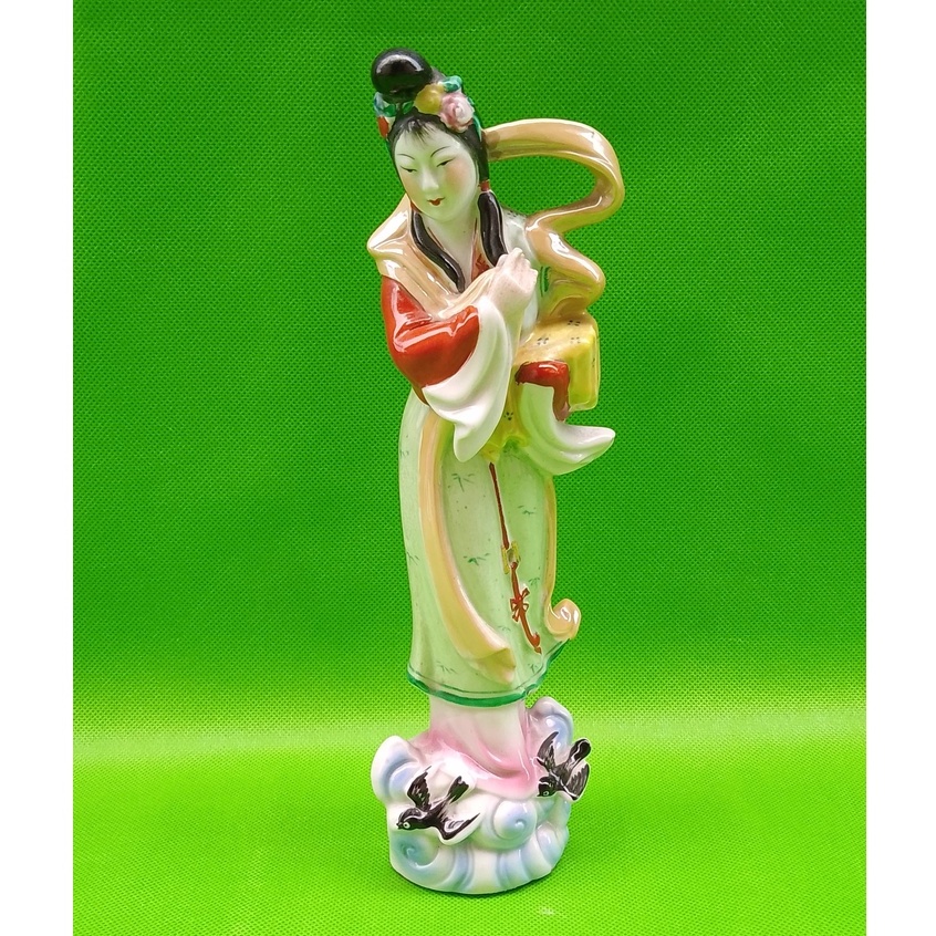 Patung Delapan Dewa - Dewi He Xian Gu / Patung Antik / Patung Keramik / Patung Porcelain / Patung Po