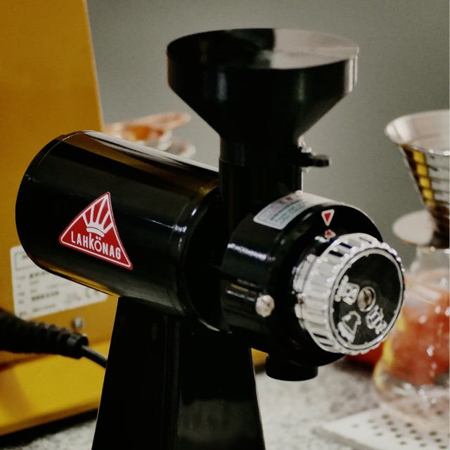 SHORT HOPPER GRINDER LATINA N600 LAHKONAG