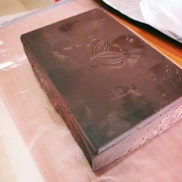 

Tulip Dark Compound Chocolate Master Baker Repacked 500gr