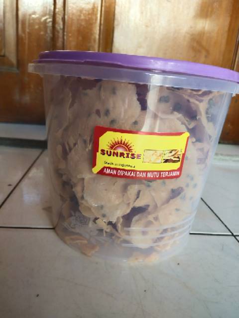 

Peyek Nyimas