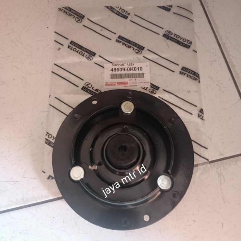 support shock breaker Toyota Innova