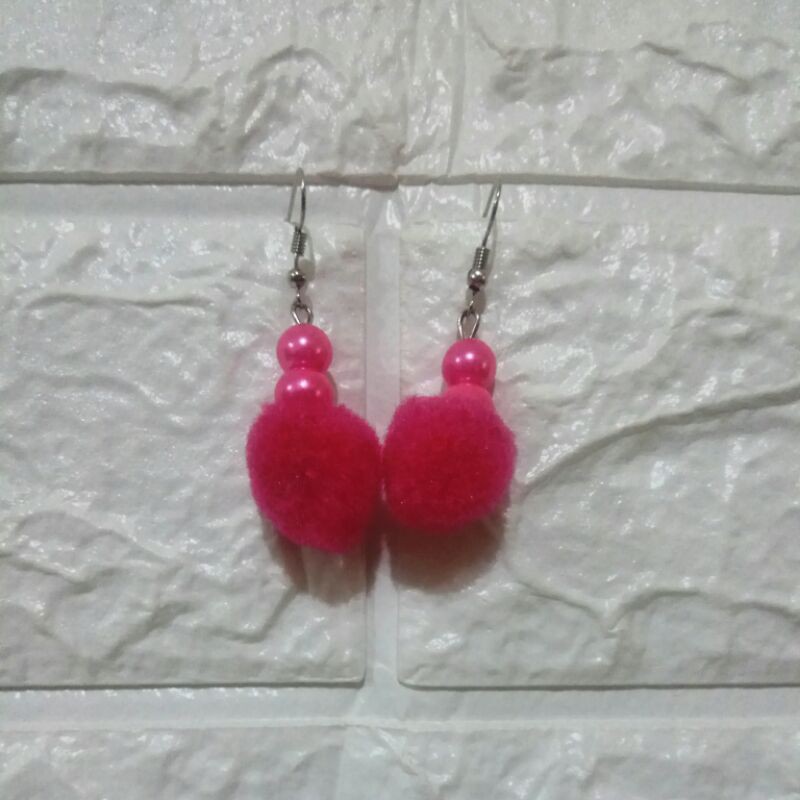 Anting mutiara pompom -anting hijab-anting kekininan-anting mewah-anting cantik bisa bayar di tempat