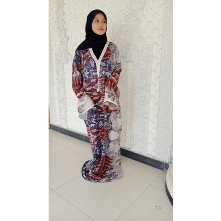 Mukena Abaya Dior corak batik