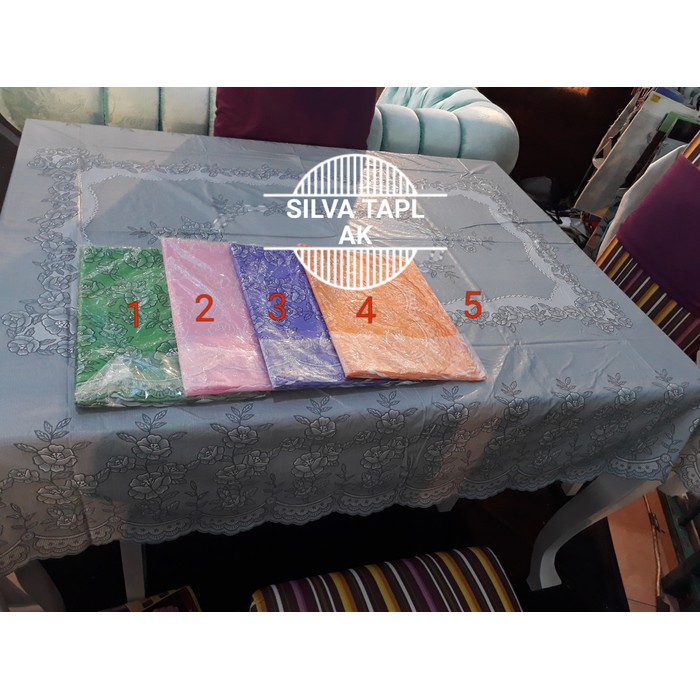 Taplak meja makan 6 kursi