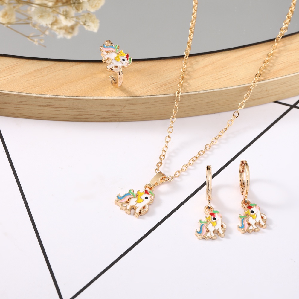 Set Perhiasan Wanita  Anti Karat Anting Korea Kalung Wanita Gelang Tangan Wanita Cincin Wanita D409