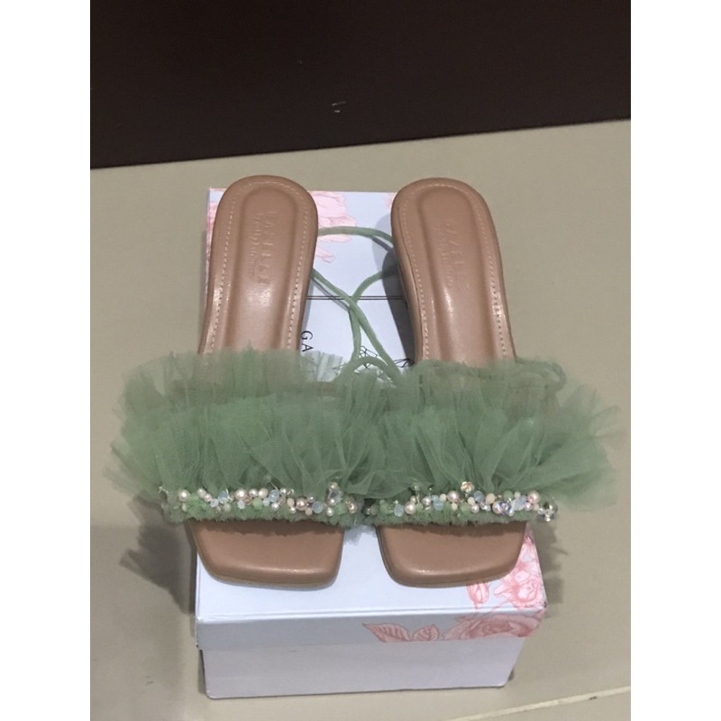 Gazelle by Debby Hardinata Bras Heels