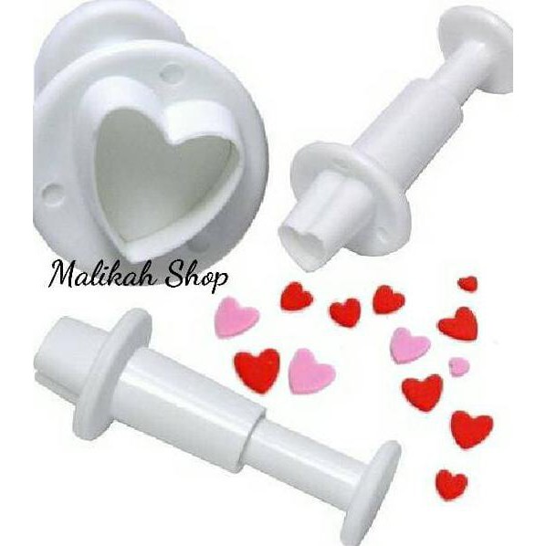

C2WF PLUNGER / STAMP CUTTER LOVE HEART HATI(FONDANT, COOKIES) 8HDD