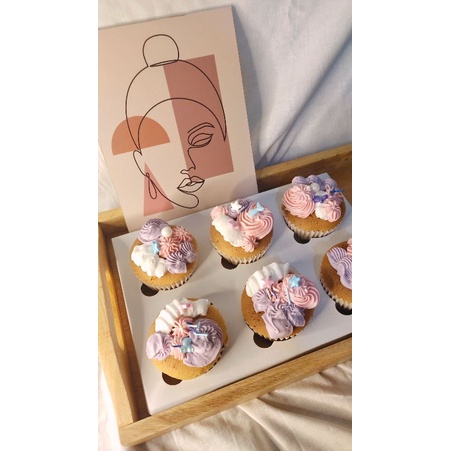 

Cupcakes Custom 1Box 6pcs