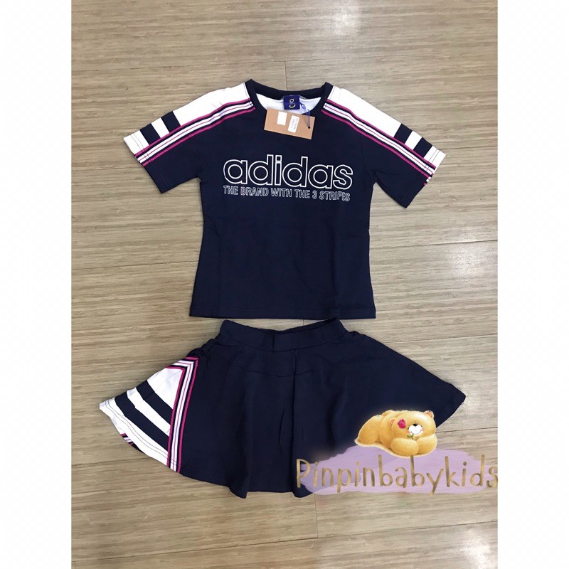 Stelan G girl navy adidas lengan lis, rok celana pendek 194284