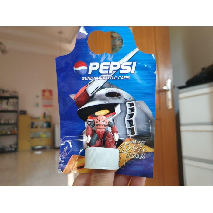 MINI FIGURE GUNDAM PEPSI BOTTLECAP CHAR ZQOK ORI MURAH