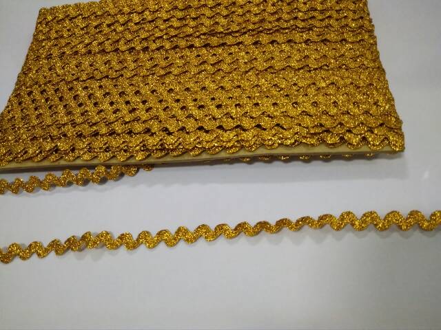 RD09 Renda Gold Motif Gelombang