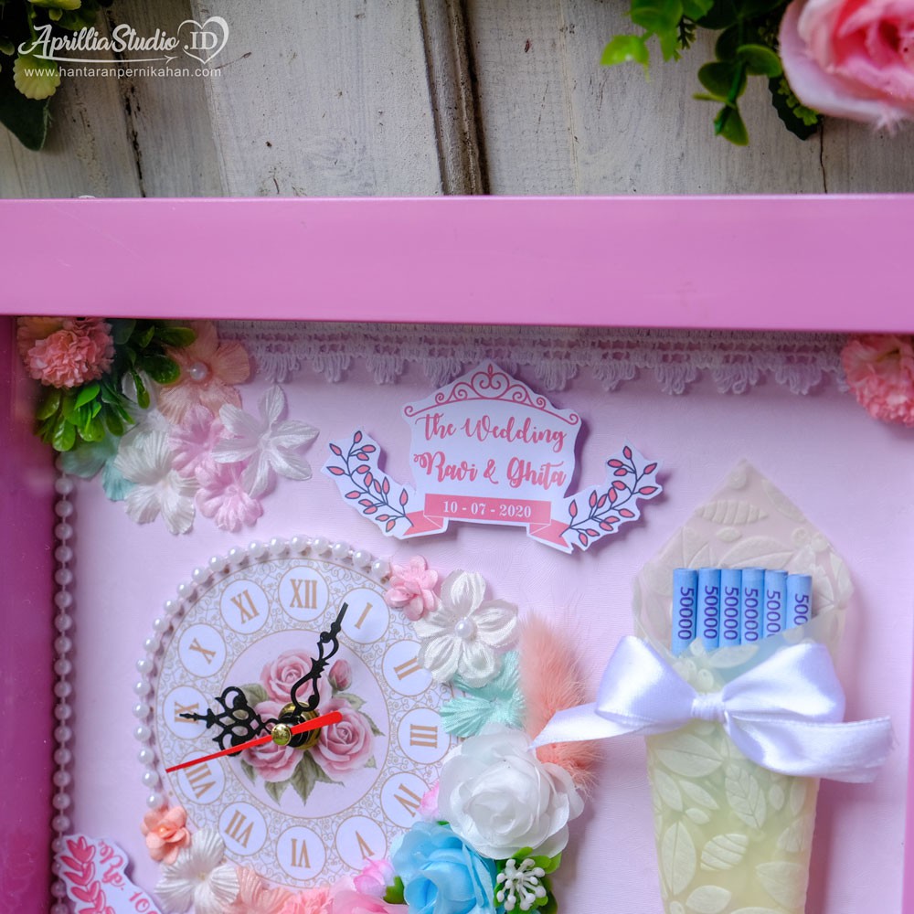 MAHAR PERNIKAHAN BINGKAI UANG SHABBY PINK