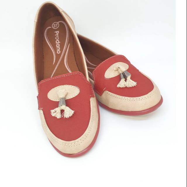 Prodano (Emely 01 Ivory)