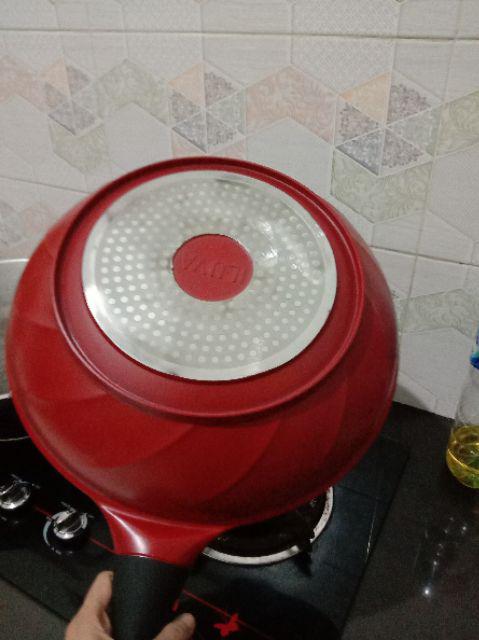 Iluva - 32cm Die Casting Wok Pan Diamond Pan Teflon Ceramic Marble