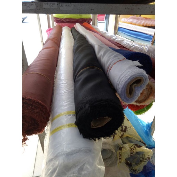 kain peles / kain layangan