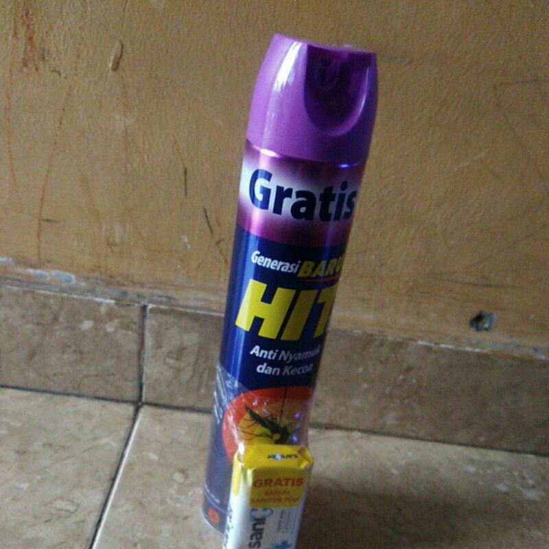 hit aerosol 600+75ml wangi lily blossom free sabun saniter 70gr