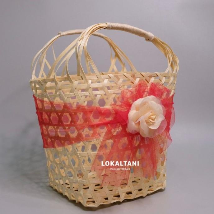 

Tas Ayaman Bambu Hias Jumbo/ Tas sayuran Buah/ Tas Hampers Bambu