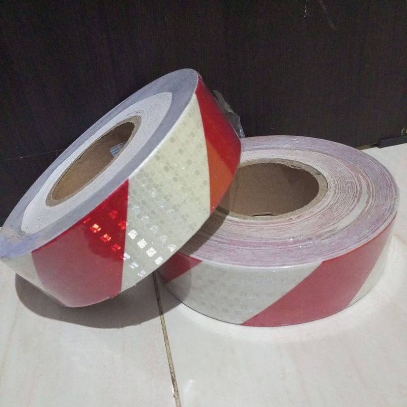 

Sticker Stiker Reflektive Tape - Merah Putih - Stiker Reflektor