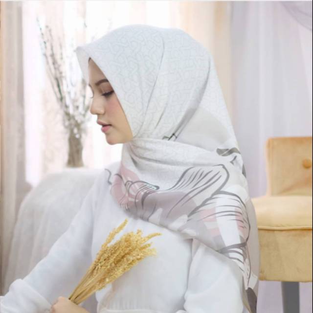 Preloved luana hijab
