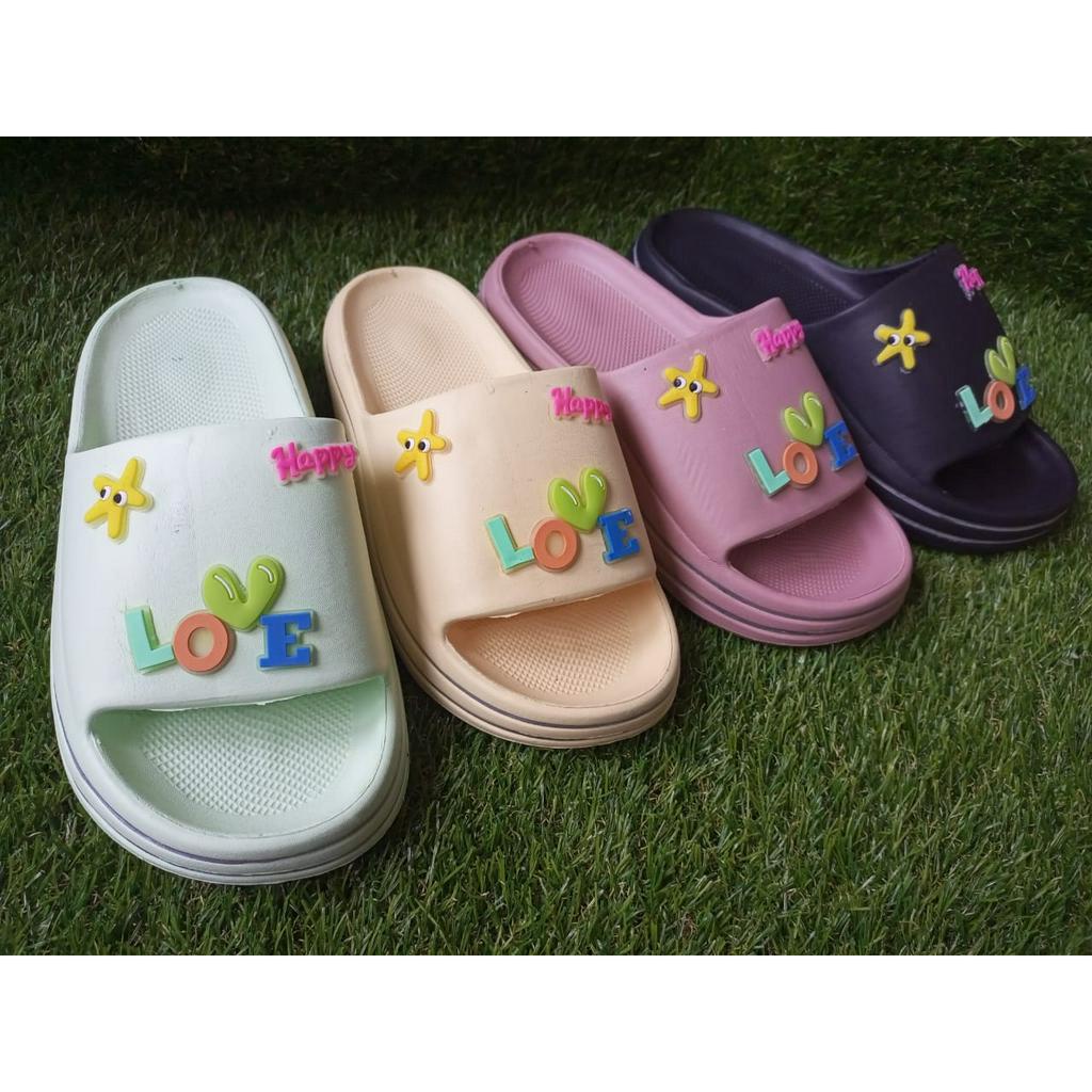 Sandal Selop Wanita Happy Love Ringan Dipakai