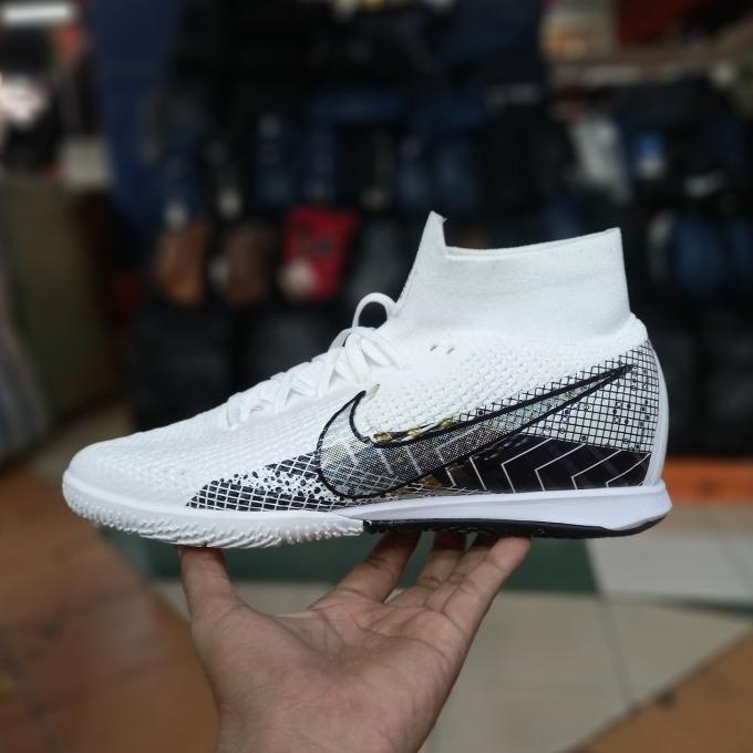 Spesial Sepatu Futsal Nike Mercurial Superfly