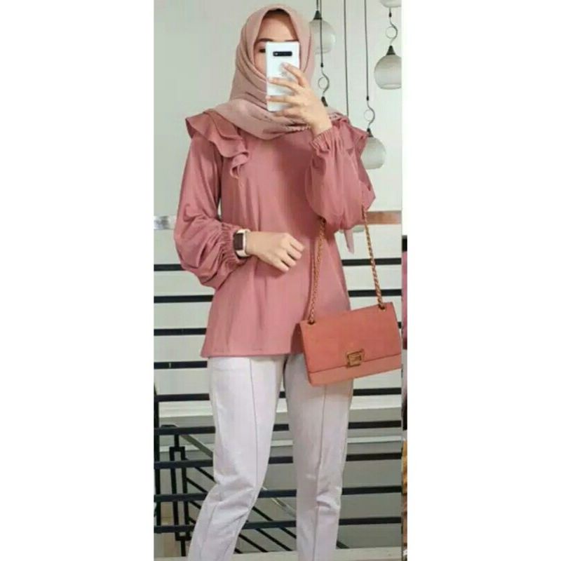 baju wanita terbaru ,atasan wanita trendi,blus wanita 2022,blus wanita tangan karet ,,