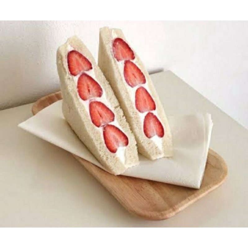 

Japanese Strawberry Sando - Medan