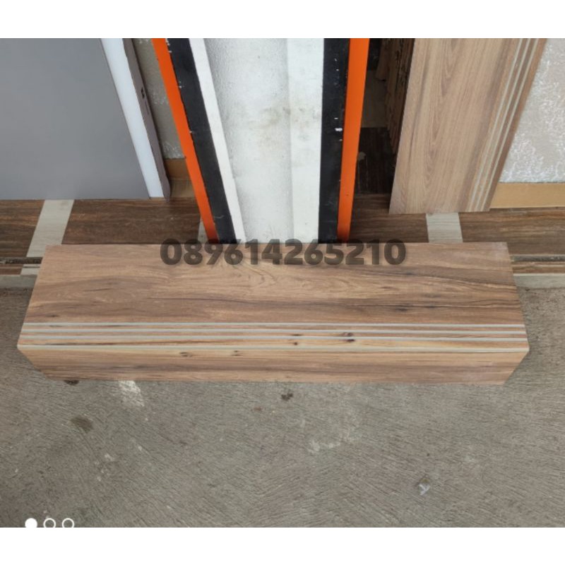 granit tangga 30x100 dan 20x 100  motip kayu