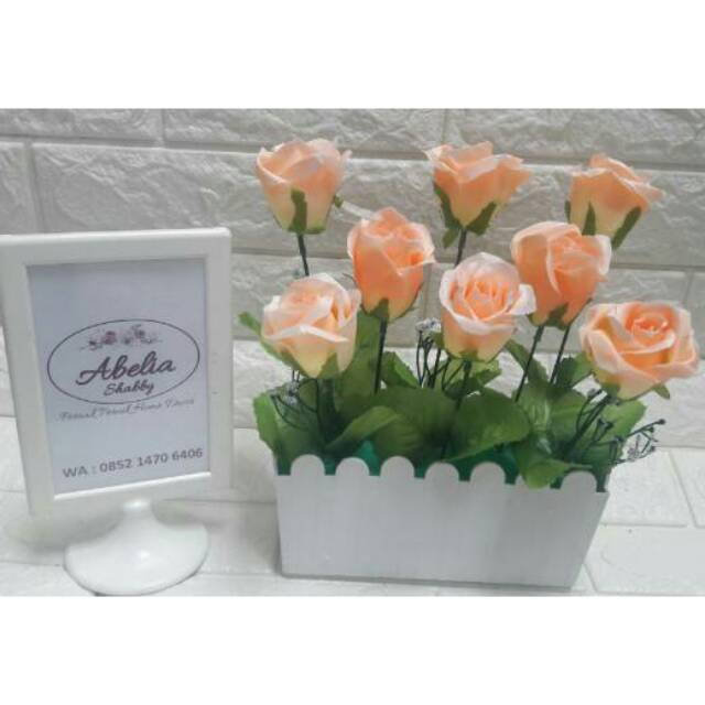 Bunga Mawar Di Pot Pagar Panjang Bunga Hias Bunga Lebaran Bunga Palsu Bunga Cantik Pot Pagar