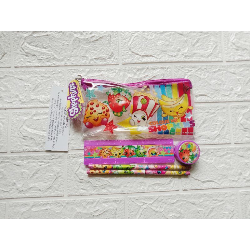 

Shopkins Cloud Me Stationery Set