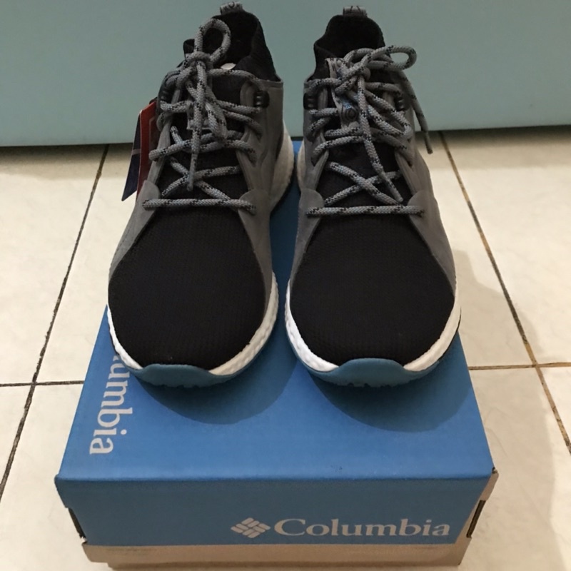 Sepatu Columbia preloved like new / sepatu gunung