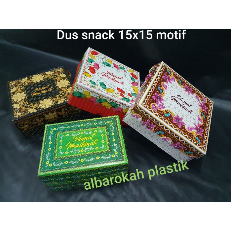 Dus snack 15x15 motif batik bunga / dus lipat 15x15 batik / dus kue 15x15