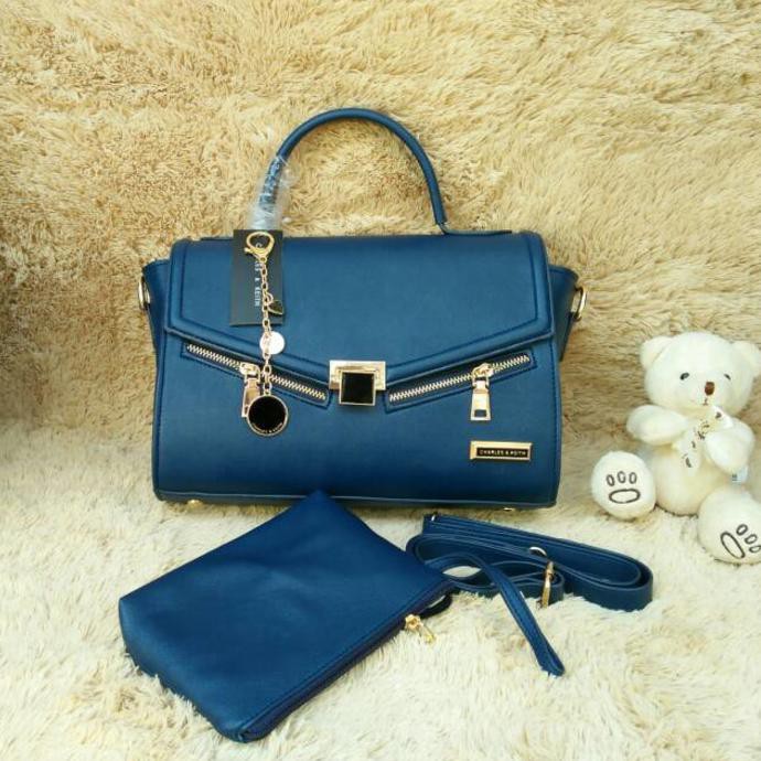 Tas Branded Charles n Keith CK Ashanty Resleting Warna Biru Navy