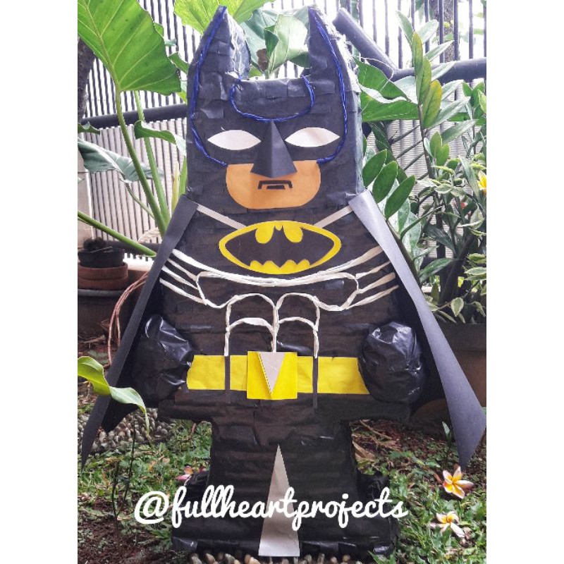 PINATA ULANG TAHUN, PINATA CUSTOM, PINATA PUKUL 3D, PINATA PUKUL, PINATA BATMAN