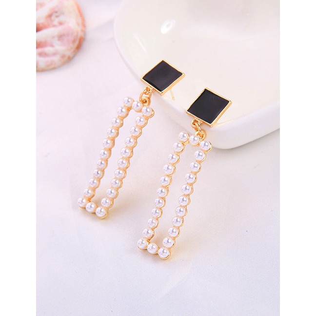 LRC Anting Tusuk Fashion Black Geometric Square 925 Sterling Silver Pearl Earrings D03304