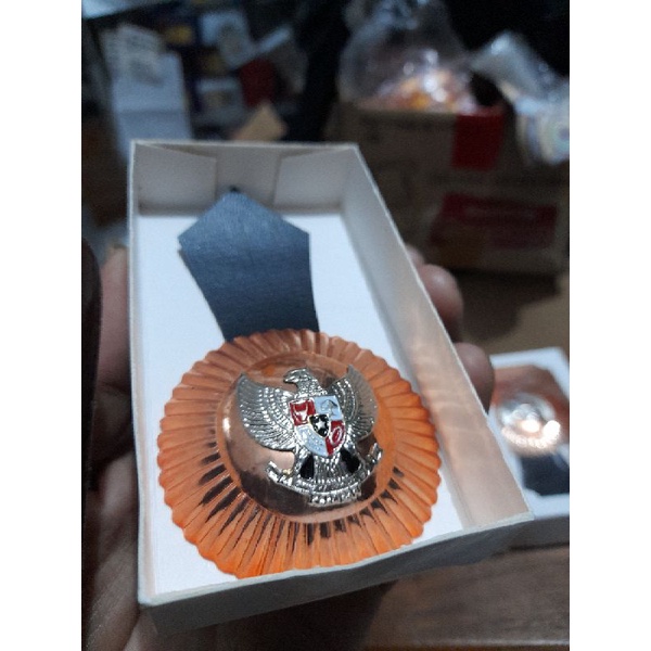 jengkol kades / tanda jabatan kepala Desa