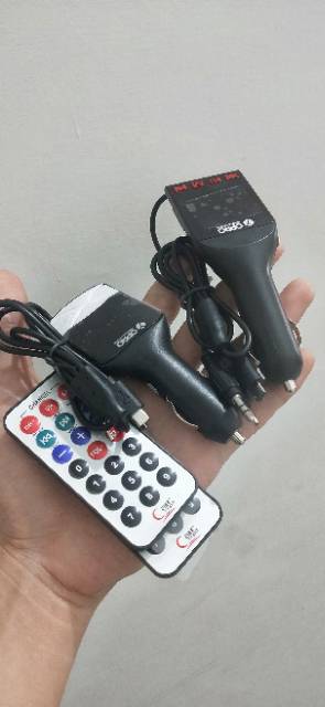 Car mp3 player fm modulator usb port