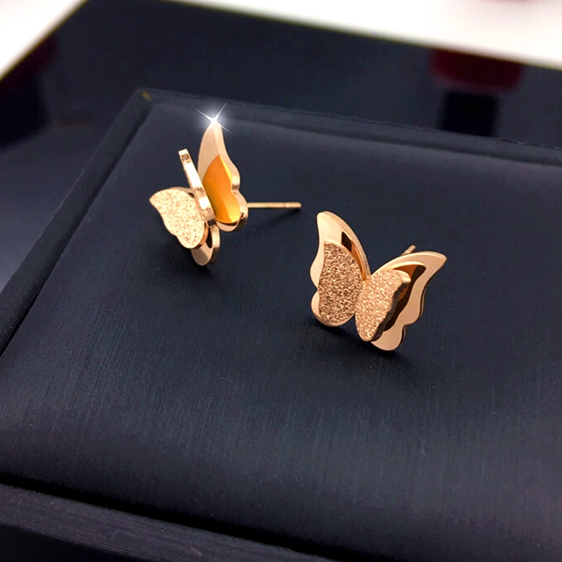 Anting Titanium Wanita Tindik Kupu-kupu Anti Karat Premium Emas 18k Perhiasan Korea