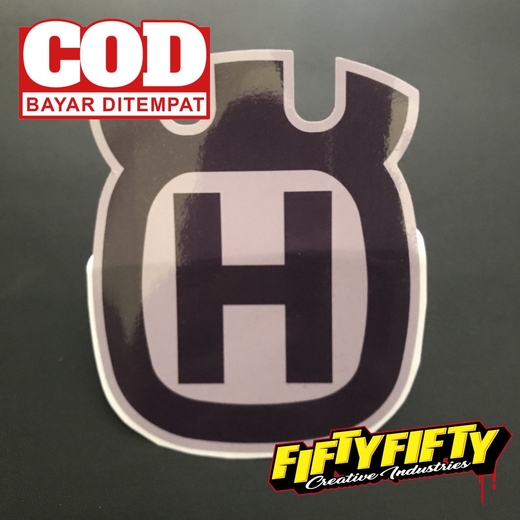 Stiker Print Cut LOGO HUSQVARNA Stiker Printing Laminasi Glossy Stiker Motor Mobil Helm Sudah Membentuk Pola Desain