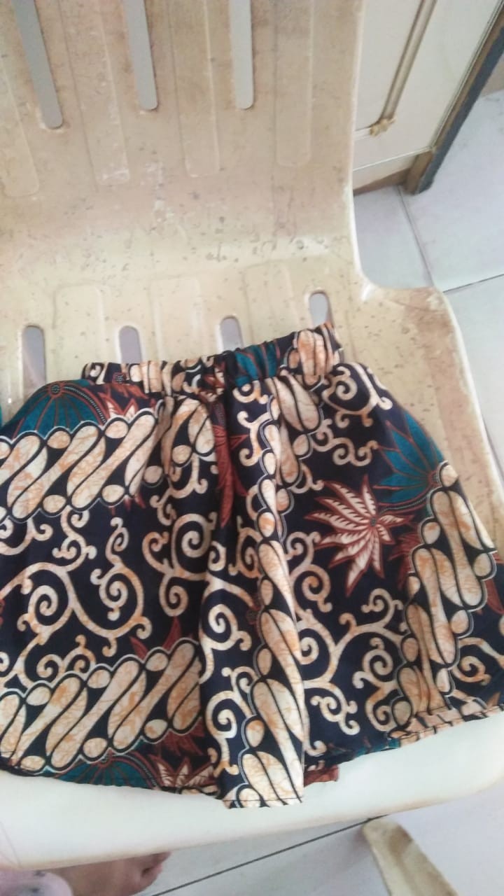 Lmi Peplum Ayu / Setelan Kebaya Batik Anak Usia  3 Tahun 