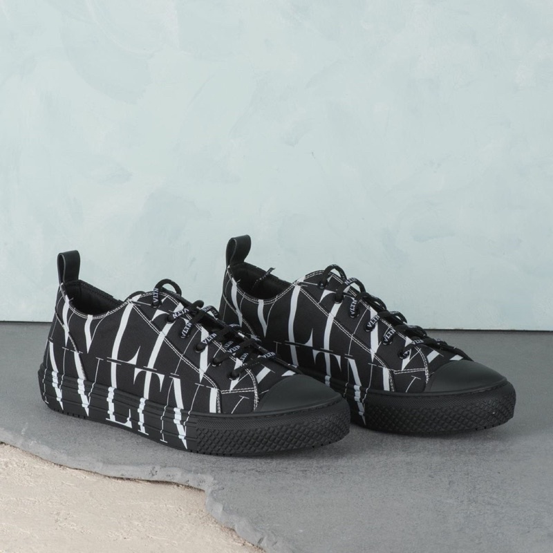 vltn low sneakers