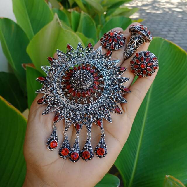 Set Bros Kebaya Bali Alpaka Bakar motif Matahari