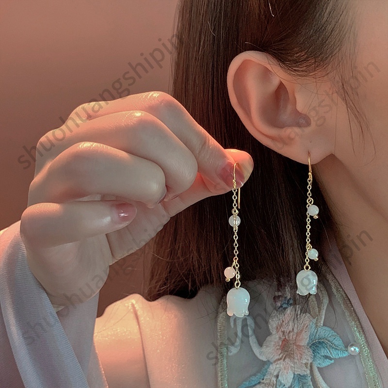 Anting Gantung Panjang Model Bunga Tulip Dengan Mutiara Gaya Retro Elegan Untuk Wanita