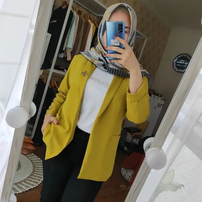 Ayana blazer by Journey