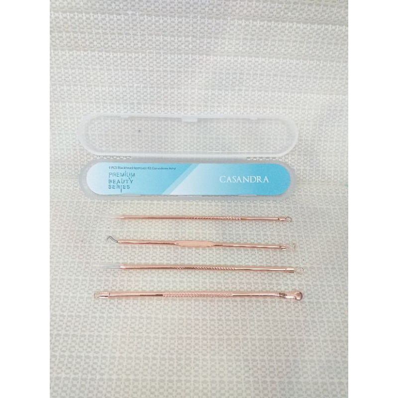 Cassandra 4 Pcs Blachead Remover Kit Comedone Acne